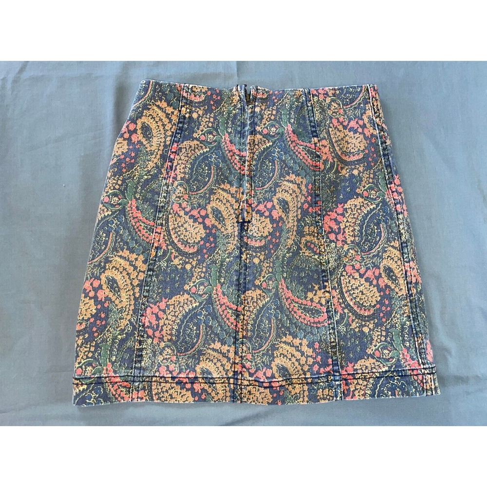 Free People Rear Zip A-Line Short Skirt. Washed Paisley, Women's Size 2. EUC! - Picture 3 of 5